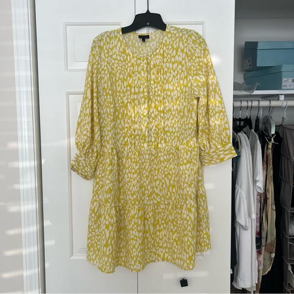 Yellow Shift Dress - Picture 4 of 4